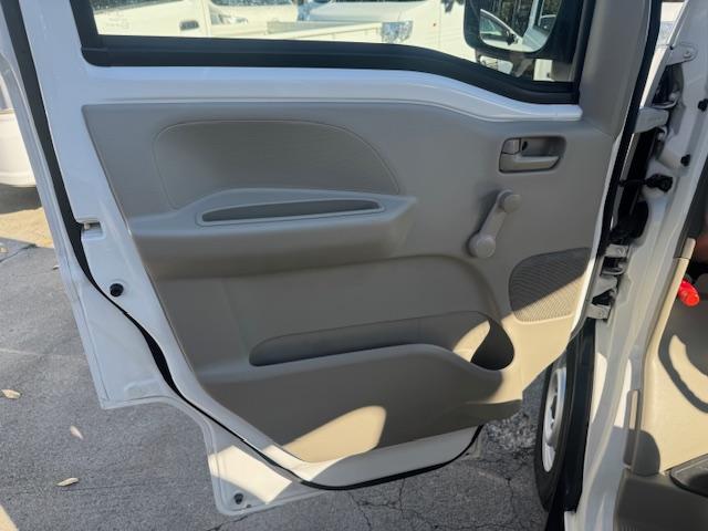 ＮＶ１００クリッパーバン ＤＸ　セーフティパッケージ　２ｎｄ発進・Ｐソナー・ＡＵＴＯライト・ＥＴＣ・キーレス・オーバーヘッドシェルフ・ワンオーナー・記録簿（19枚目）