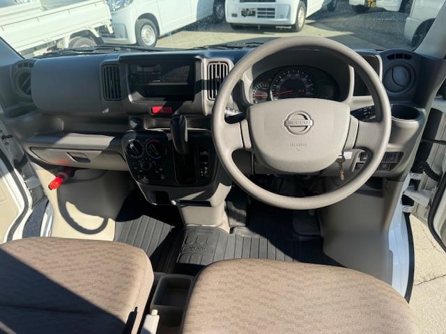 ＮＶ１００クリッパーバン ＤＸ　セーフティパッケージ　２ｎｄ発進・Ｐソナー・ＡＵＴＯライト・ＥＴＣ・キーレス・オーバーヘッドシェルフ・ワンオーナー・記録簿（22枚目）