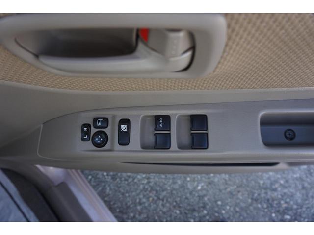 X 社外ナビ フルセグTV CD/DVD Bluetooth ETC 左後パワースライドドア フルオートエアコン ヘッドライトレベライザー プッシュスタート スマートキー ベンチシート 運転席アームレスト(30枚目)