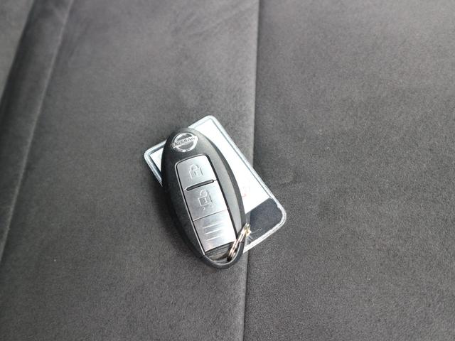 ノート ｅ－パワーニスモ　ＳＤナビ　フルセグＴＶ　Ｂｌｕｅｔｏｏｔｈ　ＣＤ　ＤＶＤ　ＥＴＣ　アラウンドビューモニター　衝突被害軽減ブレーキ　クルーズコントロール　スマートキー　プッシュスタート　ＬＥＤヘッドライト　オートライト（41枚目）