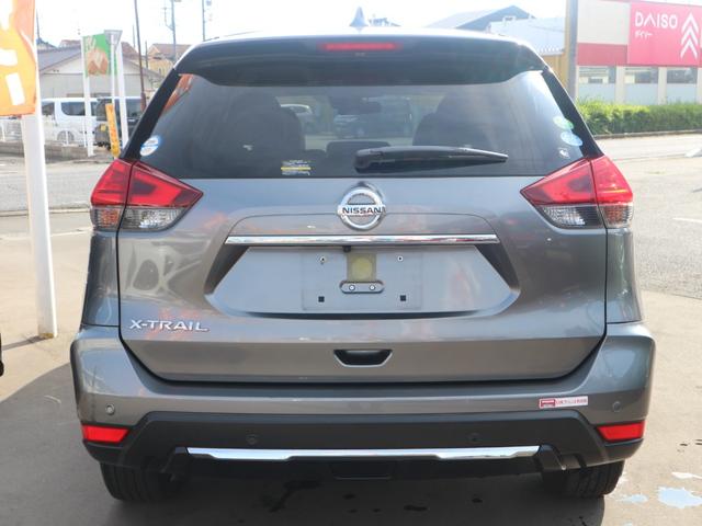 エクストレイル ２０Ｘ　４ＷＤ　純正ナビ　フルセグＴＶ　Ｂｌｕｅｔｏｏｔｈ　ＣＤ　ＤＶＤ　バックカメラ　衝突被害軽減ブレーキ　クルーズコントロール　スマートキー　プッシュスタート　ＬＥＤヘッドライト　オートライト（11枚目）