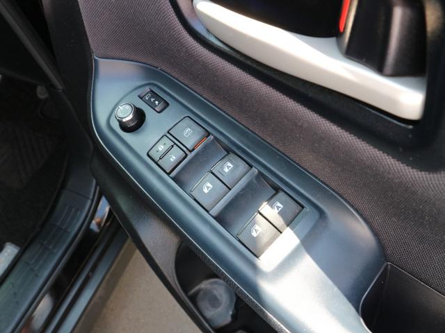 ノア Ｓｉ　純正ナビ　フルセグＴＶ　Ｂｌｕｅｔｏｏｔｈ　ＣＤ　ＤＶＤ　バックカメラ　ＥＴＣ　両側パワースライドドア　衝突被害軽減ブレーキ　スマートキー　プッシュスタート　ＬＥＤヘッドライト　オートライト　フォグ（46枚目）