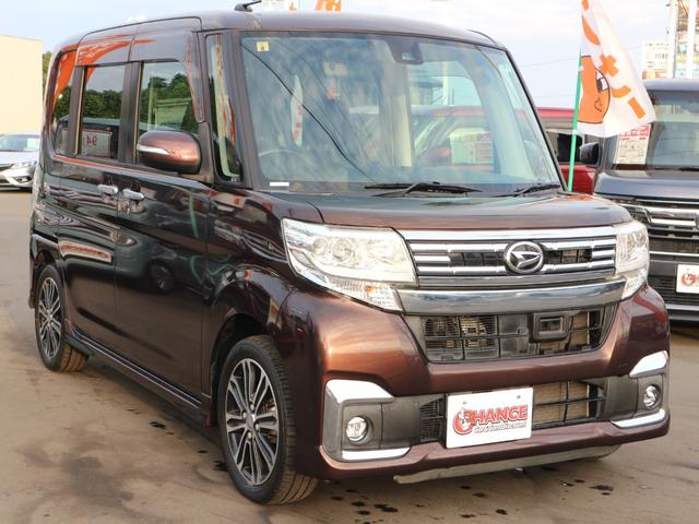 タント カスタムＲＳ　ＳＡＩＩ　純正８インチナビ　フルセグＴＶ　Ｂｌｕｅｔｏｏｔｈ　ＣＤ　ＤＶＤ　バックカメラ　ＥＴＣ　衝突被害軽減ブレーキ　両側パワースライドドア　スマートキー　プッシュスタート　ＬＥＤヘッドライト　オートライト（8枚目）