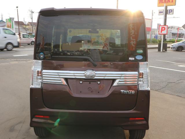 タント カスタムＲＳ　ＳＡＩＩ　純正８インチナビ　フルセグＴＶ　Ｂｌｕｅｔｏｏｔｈ　ＣＤ　ＤＶＤ　バックカメラ　ＥＴＣ　衝突被害軽減ブレーキ　両側パワースライドドア　スマートキー　プッシュスタート　ＬＥＤヘッドライト　オートライト（11枚目）