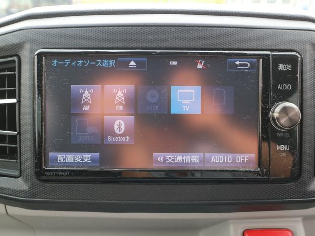ピクシスエポック Ｘ　ＳＡＩＩＩ　純正ナビ　フルセグＴＶ　Ｂｌｕｅｔｏｏｔｈ　バックカメラ　ＣＤ　ＤＶＤ　ＥＴＣ　衝突被害軽減ブレーキ　アイドリングストップ　キーレスキー　ＬＥＤヘッドライト　オートライト　電格ミラー（17枚目）