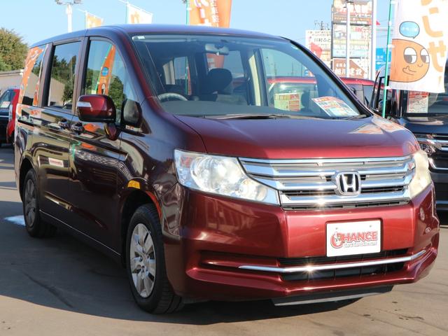 ステップワゴン Ｇ　Ｅセレクション　純正８インチナビ　フルセグＴＶ　Ｂｌｕｅｔｏｏｔｈ　ＣＤ　ＤＶＤ　バックカメラ　ＥＴＣ　クルーズコントロール　左側パワースライドドア　スマートキー　アイドリングストップ（10枚目）