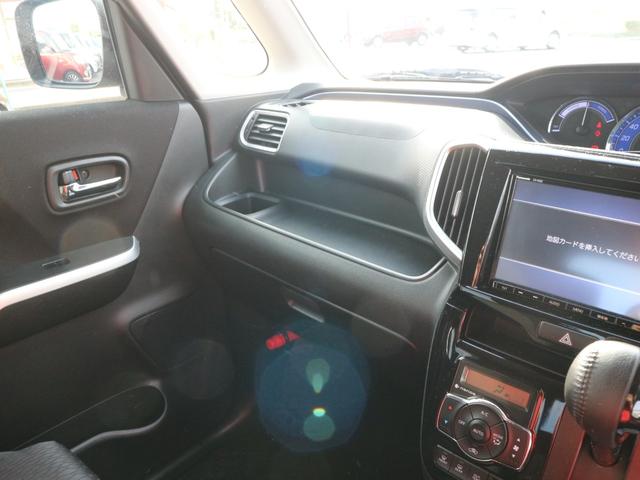 ソリオバンディット ハイブリッドＳＶ　純正９インチナビ　ＣＤ　ＤＶＤ　Ｂｌｕｅｔｏｏｔｈ　両側パワースライドドア　ドライブレコーダー前　クルーズコントロール　衝突被害軽減ブレーキ　スマートキー　プッシュスタート（12枚目）