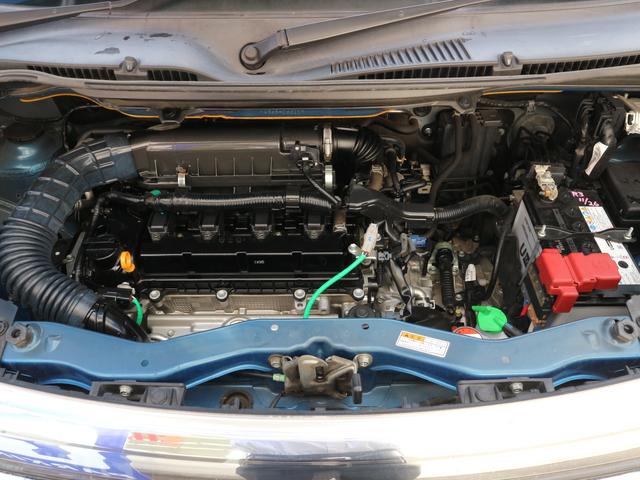 ソリオ ハイブリッドＭＸ　純正ナビ　ＣＤ　ＤＶＤ　Ｂｌｕｅｔｏｏｔｈ　フルセグＴＶ　クルーズコントロール　衝突被害軽減ブレーキ　アイドリングストップ　左側パワースライドドア　スマートキー　プッシュスタート（5枚目）