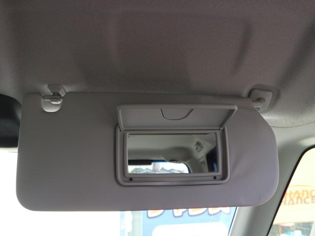 ソリオ ハイブリッドＭＸ　純正ナビ　ＣＤ　ＤＶＤ　Ｂｌｕｅｔｏｏｔｈ　フルセグＴＶ　クルーズコントロール　衝突被害軽減ブレーキ　アイドリングストップ　左側パワースライドドア　スマートキー　プッシュスタート（13枚目）