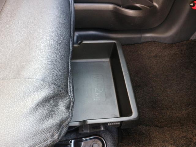 デイズ ハイウェイスター　Ｇ　純正ナビ　フルセグＴＶ　Ｂｌｕｅｔｏｏｔｈ　アラウンドビューモニター　ＣＤ　ＤＶＤ　ＥＴＣ　アイドリングストップ　スマートキー　プッシュスタート　ＨＩＤヘッドライト　フォグ　純正１５インチアルミ（33枚目）