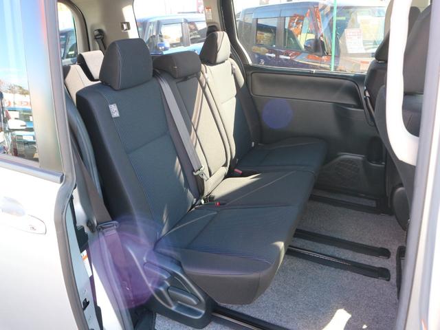 ノア X 社外ナビ ワンセグTV CD バックカメラ ETC 衝突被害軽減ブレーキ クルーズコントロール 両側パワースライドドア スマートキー アイドリングストップ LEDヘッドライト オートライト(6枚目)