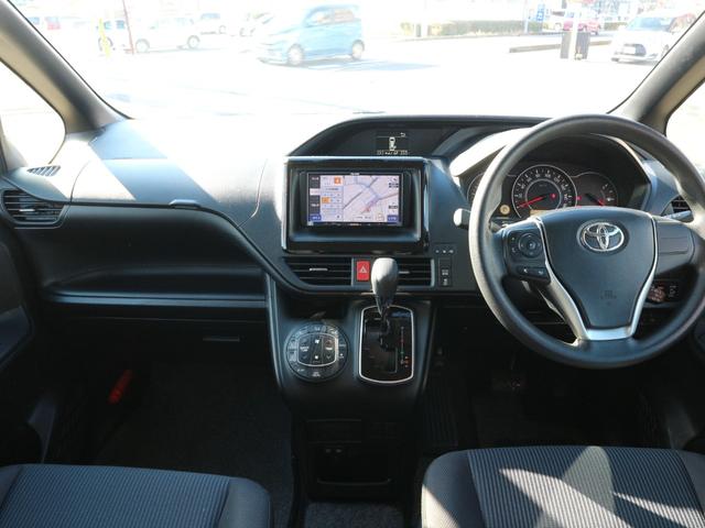 ノア X 社外ナビ ワンセグTV CD バックカメラ ETC 衝突被害軽減ブレーキ クルーズコントロール 両側パワースライドドア スマートキー アイドリングストップ LEDヘッドライト オートライト(8枚目)