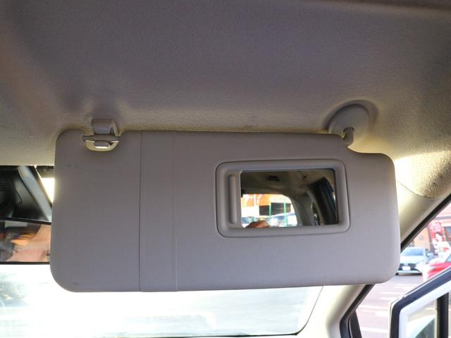 シエンタ ファンベースＸ　社外ナビ　フルセグＴＶ　Ｂｌｕｅｔｏｏｔｈ　バックカメラ　ＥＴＣ　左側パワースライドドア　衝突被害軽減ブレーキ　ＣＤ　ＤＶＤ　スマートキー　プッシュスタート　アイドリングストップ（31枚目）