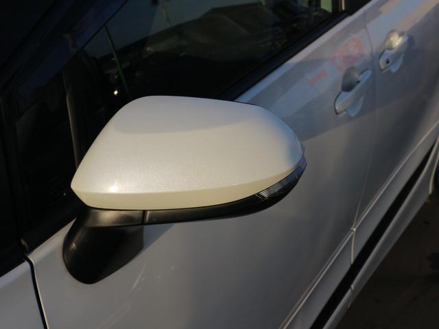 シエンタ ファンベースＸ　社外ナビ　フルセグＴＶ　Ｂｌｕｅｔｏｏｔｈ　バックカメラ　ＥＴＣ　左側パワースライドドア　衝突被害軽減ブレーキ　ＣＤ　ＤＶＤ　スマートキー　プッシュスタート　アイドリングストップ（46枚目）