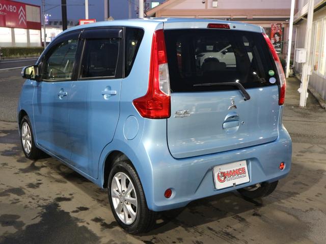 ｅＫワゴン Ｇセーフティパッケージ　ＣＤ　ＥＴＣ　アラウンドビューモニター　衝突被害軽減ブレーキ　運転席シートヒーター　アイドリングストップ　スマートキー　プッシュスタート　純正１４インチアルミ（11枚目）