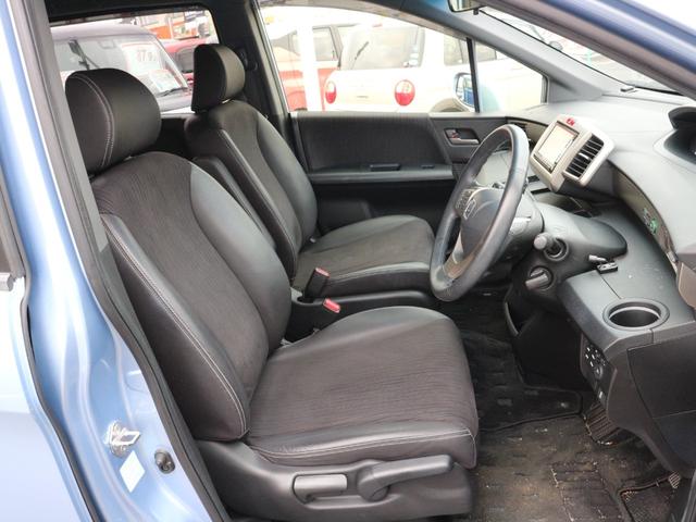 フリードスパイクハイブリッド ハイブリッド　プレミアムエディション　純正ナビ　フルセグＴＶ　Ｂｌｕｅｔｏｏｔｈ　両側パワースライドドア　ＥＴＣ　ＣＤ　ＤＶＤ　バックカメラ　スマートキー　クルーズコントロール　ＨＩＤヘッドライト　オートライト（3枚目）