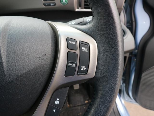 フリードスパイクハイブリッド ハイブリッド　プレミアムエディション　純正ナビ　フルセグＴＶ　Ｂｌｕｅｔｏｏｔｈ　両側パワースライドドア　ＥＴＣ　ＣＤ　ＤＶＤ　バックカメラ　スマートキー　クルーズコントロール　ＨＩＤヘッドライト　オートライト（24枚目）