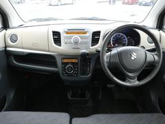 ���ʤϹ⤤���¤������������ɡ��¤���Ф����äƻ��Ǥ�̵�����������ȸ��ä�¿���Τ����ͤ����ˤ���������٤ˡ��ݾڤ䥢�ե����򽼼¤����������ǡ���ǽ�ʸ¤�ΰ¤����󶡤��롢���줬�䶦����󥹤λפ��Ǥ��� 5