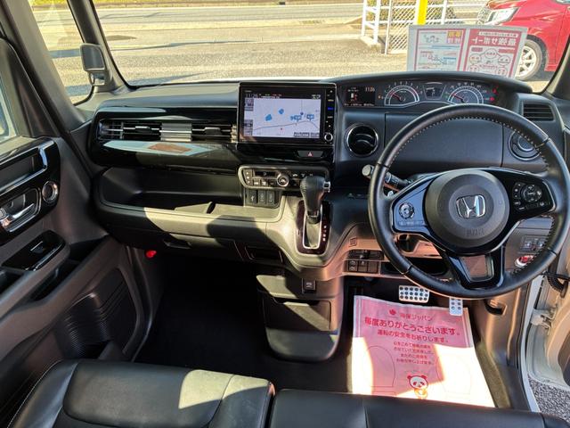 N-BOXカスタム Lターボ ETC スマートキー アイドリングストップ 両側パワースライドドア LEDヘッドランプ シートヒーター 純正メモリーナビ Bluetooth接続 全周囲カメラ バックカメラ ドライブレコーダー(15枚目)