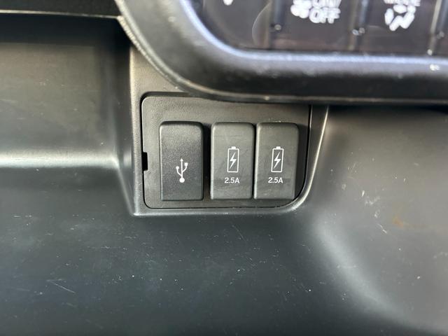 N-BOXカスタム Lターボ ETC スマートキー アイドリングストップ 両側パワースライドドア LEDヘッドランプ シートヒーター 純正メモリーナビ Bluetooth接続 全周囲カメラ バックカメラ ドライブレコーダー(23枚目)