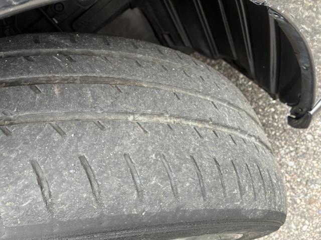 店内５５型の大画面で　全店１１店舗の在庫　１１店舗在庫１発検索が可能です。