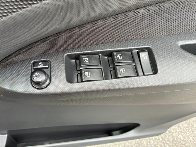 ステラ カスタムR タイプS スマートアシストα スマートキー アイドリングストップ オートライト LEDヘッドランプ 電動格納ミラー DVD再生 Bluetooth接続 CD 電動格納ミラー(24枚目)