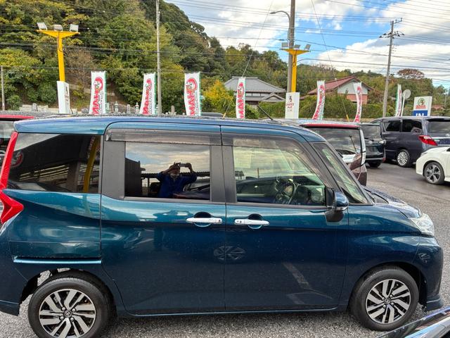 ルーミー カスタムG S ETC アイドリングストップ スマートキー 両側パワースライドドア オートライト 純正SDナビ シートヒーター Bluetooth接続 バックカメラ ドライブレコーダー(7枚目)