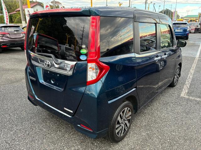 ルーミー カスタムG S ETC アイドリングストップ スマートキー 両側パワースライドドア オートライト 純正SDナビ シートヒーター Bluetooth接続 バックカメラ ドライブレコーダー(8枚目)