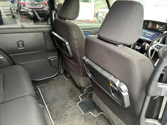 ルーミー カスタムG S ETC アイドリングストップ スマートキー 両側パワースライドドア オートライト 純正SDナビ シートヒーター Bluetooth接続 バックカメラ ドライブレコーダー(14枚目)