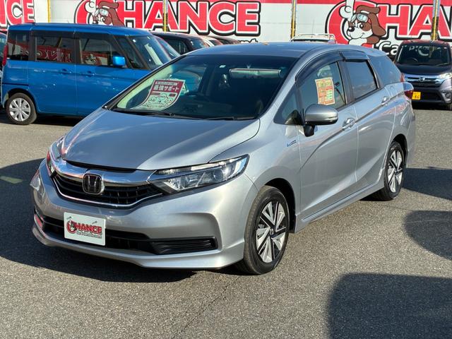 シャトル ハイブリッド　ホンダセンシング　純正メモリーナビ　フルセグテレビ　クルーズコントロール　ＥＴＣ　衝突被害軽減システム　電動格納ミラー　Ｂｌｕｅｔｏｏｔｈ接続　ＣＤ　ＤＶＤ（4枚目）