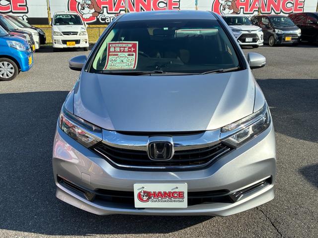 シャトル ハイブリッド　ホンダセンシング　純正メモリーナビ　フルセグテレビ　クルーズコントロール　ＥＴＣ　衝突被害軽減システム　電動格納ミラー　Ｂｌｕｅｔｏｏｔｈ接続　ＣＤ　ＤＶＤ（5枚目）