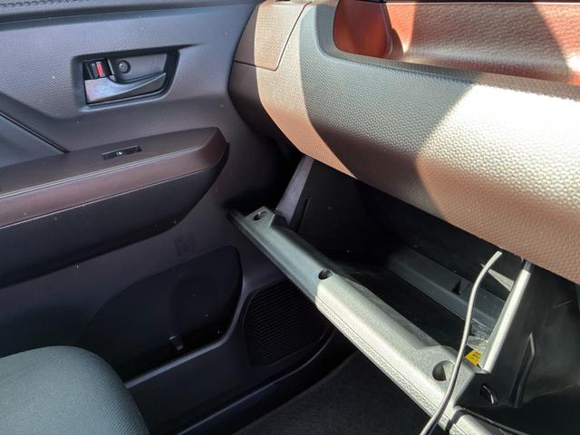 ルーミー X S バックカメラ CD レンタカーアップ ETC オートライト 左側パワースライド アイドリングストップ 衝突被害軽減システム ABS ESC(23枚目)