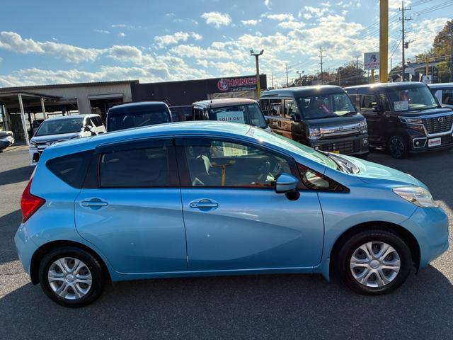 ノート Ｘ　スマートキー　レーンアシスト　電動格納ミラー　社外メモリーナビ　ＣＤ　ＤＶＤ　Ｂｌｕｅｔｏｏｔｈ接続　バックカメラ　フルセグテレビ　横滑り防止装置（7枚目）