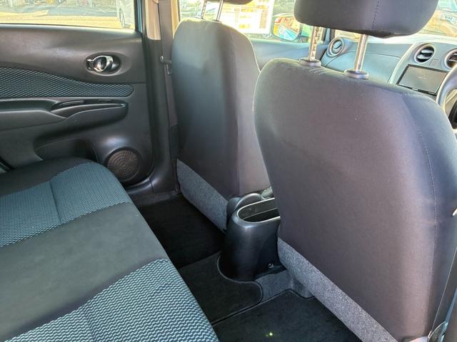 ノート Ｘ　スマートキー　レーンアシスト　電動格納ミラー　社外メモリーナビ　ＣＤ　ＤＶＤ　Ｂｌｕｅｔｏｏｔｈ接続　バックカメラ　フルセグテレビ　横滑り防止装置（14枚目）