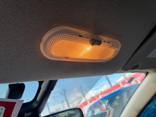 ノート Ｘ　スマートキー　レーンアシスト　電動格納ミラー　社外メモリーナビ　ＣＤ　ＤＶＤ　Ｂｌｕｅｔｏｏｔｈ接続　バックカメラ　フルセグテレビ　横滑り防止装置（37枚目）