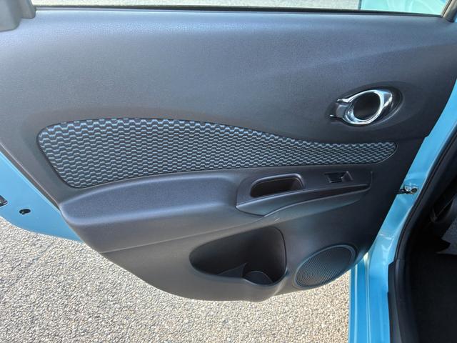 ノート Ｘ　スマートキー　レーンアシスト　電動格納ミラー　社外メモリーナビ　ＣＤ　ＤＶＤ　Ｂｌｕｅｔｏｏｔｈ接続　バックカメラ　フルセグテレビ　横滑り防止装置（40枚目）