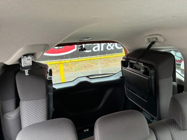 フリードハイブリッド ハイブリッド・Gホンダセンシング ETC スマートキー 両側パワースライドドア LEDヘッドランプ オートライト シートヒーター 純正メモリーナビ CD DVD再生 Bluetooth接続 バックカメラ ドライブレコーダー(16枚目)