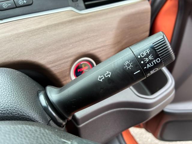 フリードハイブリッド ハイブリッド・Gホンダセンシング ETC スマートキー 両側パワースライドドア LEDヘッドランプ オートライト シートヒーター 純正メモリーナビ CD DVD再生 Bluetooth接続 バックカメラ ドライブレコーダー(21枚目)