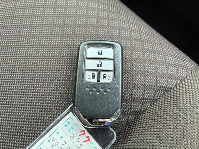 フリードハイブリッド ハイブリッド・Gホンダセンシング ETC スマートキー 両側パワースライドドア LEDヘッドランプ オートライト シートヒーター 純正メモリーナビ CD DVD再生 Bluetooth接続 バックカメラ ドライブレコーダー(30枚目)