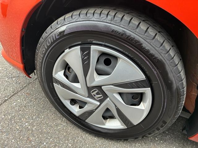 フリードハイブリッド ハイブリッド・Gホンダセンシング ETC スマートキー 両側パワースライドドア LEDヘッドランプ オートライト シートヒーター 純正メモリーナビ CD DVD再生 Bluetooth接続 バックカメラ ドライブレコーダー(36枚目)