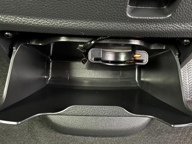 Ｎ－ＢＯＸカスタム Ｌ　ＥＴＣ　スマートキー　アイドリングストップ　レーンアシスト　オートライト　片側パワースライドドア　シートヒーター　ＣＤ　ＤＶＤ再生　Ｂｌｕｅｔｏｏｔｈ接続　バックカメラ（27枚目）