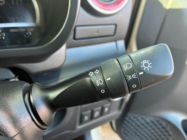 パッソ モーダ S ETC スマートキー アイドリングストップ LEDヘッドランプ 電動格納ミラー 純正SDナビ CD DVD再生 Bluetooth接続 バックカメラ ドライブレコーダー(19枚目)