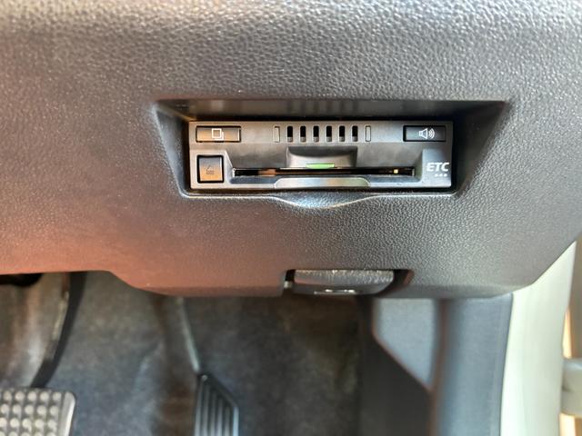 パッソ モーダ S ETC スマートキー アイドリングストップ LEDヘッドランプ 電動格納ミラー 純正SDナビ CD DVD再生 Bluetooth接続 バックカメラ ドライブレコーダー(24枚目)