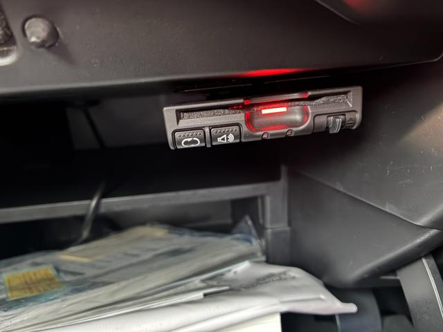 ノート ニスモ　ＥＴＣ　スマートキー　アイドリングストップ　オートライト　ＬＥＤヘッドランプ　電動格納ミラー　純正メモリーナビ　ＣＤ　Ｂｌｕｅｔｏｏｔｈ接続　バックカメラ（25枚目）