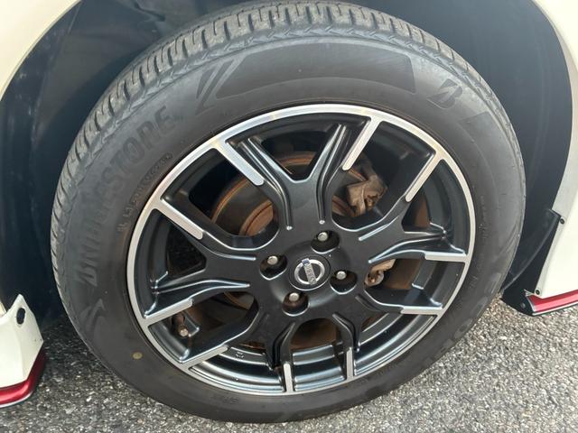 ノート ニスモ　ＥＴＣ　スマートキー　アイドリングストップ　オートライト　ＬＥＤヘッドランプ　電動格納ミラー　純正メモリーナビ　ＣＤ　Ｂｌｕｅｔｏｏｔｈ接続　バックカメラ（29枚目）