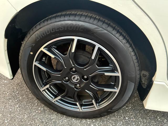 ノート ニスモ　ＥＴＣ　スマートキー　アイドリングストップ　オートライト　ＬＥＤヘッドランプ　電動格納ミラー　純正メモリーナビ　ＣＤ　Ｂｌｕｅｔｏｏｔｈ接続　バックカメラ（30枚目）