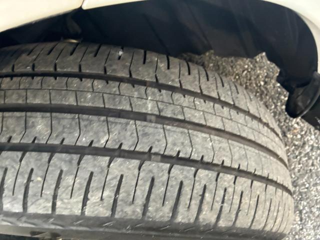 ノート ニスモ　ＥＴＣ　スマートキー　アイドリングストップ　オートライト　ＬＥＤヘッドランプ　電動格納ミラー　純正メモリーナビ　ＣＤ　Ｂｌｕｅｔｏｏｔｈ接続　バックカメラ（34枚目）