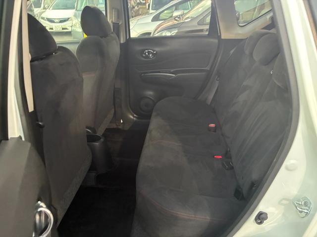 ノート ニスモ　ＥＴＣ　スマートキー　アイドリングストップ　オートライト　ＬＥＤヘッドランプ　電動格納ミラー　純正メモリーナビ　ＣＤ　Ｂｌｕｅｔｏｏｔｈ接続　バックカメラ（40枚目）