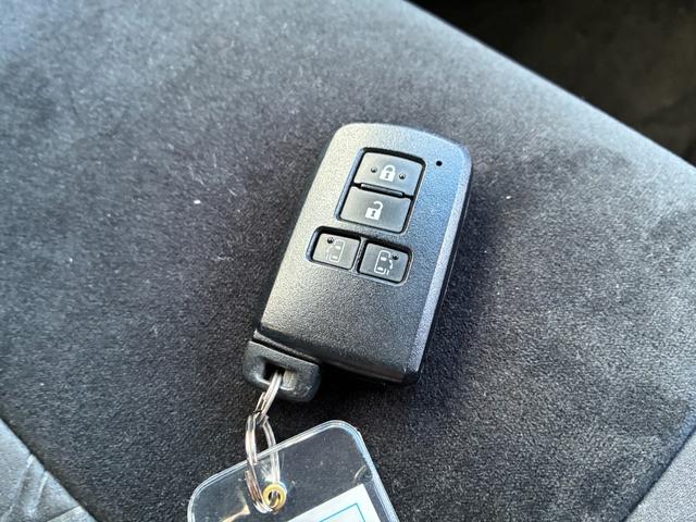 アルファード 2.5S ETC スマートキー 両側パワースライドドア LEDヘッドランプ オートライト 電動格納ミラー 純正SDナビ DVD再生 Bluetooth接続 バックカメラ 後席モニター(32枚目)