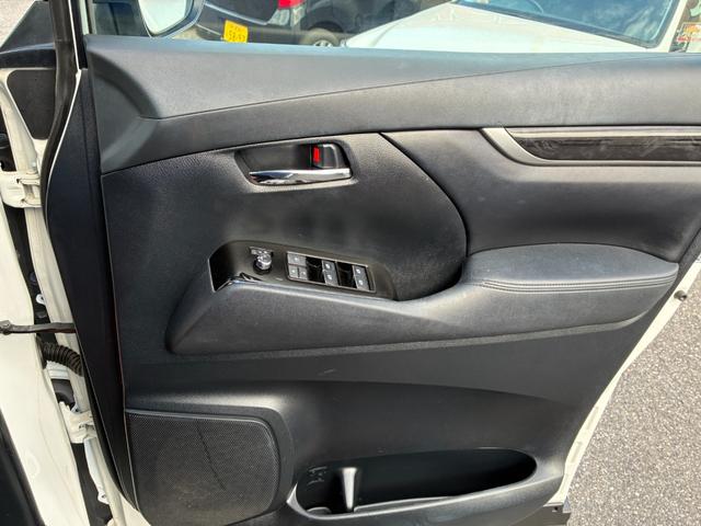 アルファード 2.5S ETC スマートキー 両側パワースライドドア LEDヘッドランプ オートライト 電動格納ミラー 純正SDナビ DVD再生 Bluetooth接続 バックカメラ 後席モニター(34枚目)